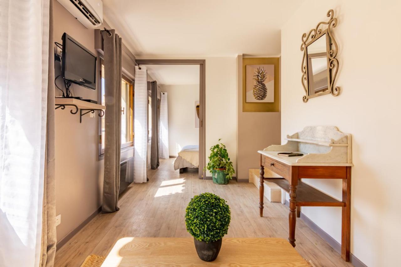 Appartement De Charme, Spacieux, Moustiers #5 Екстериор снимка